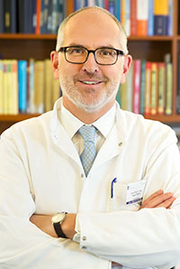 Ao. Univ. Prof. Dr. DI Stefan Golaszewski