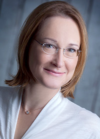 Prim. Univ. Prof. Dr. Pia Veronika Vécsei-Marlovits, MSc, MBA