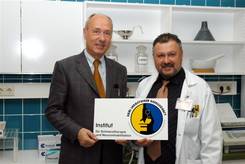 Institut für Neurochemie, Neuropharmakologie, Neurorehabilitation und Schmerztherapie